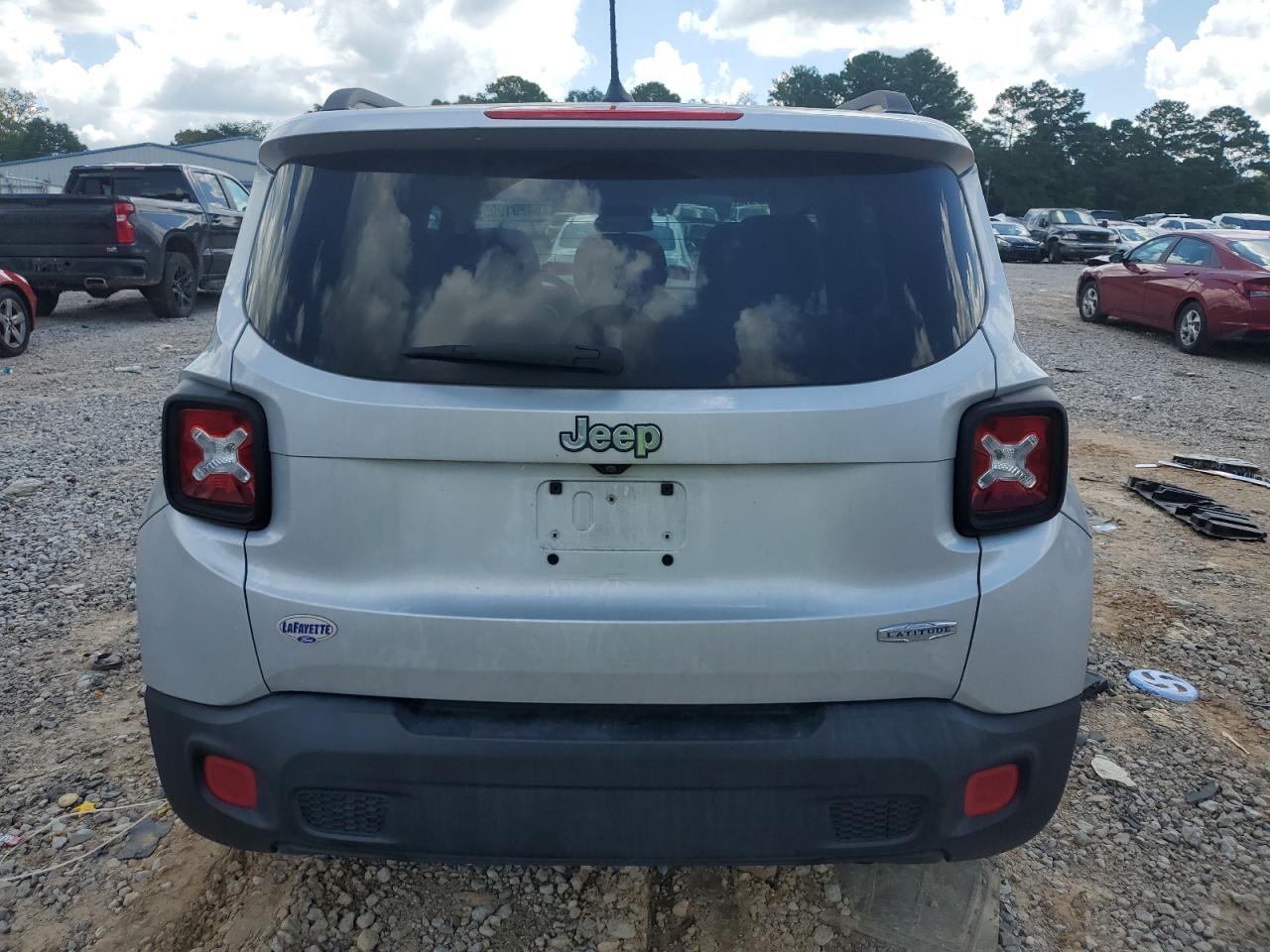 2015 Jeep Renegade Latitude VIN: ZACCJABT3FPB87079 Lot: 64291995