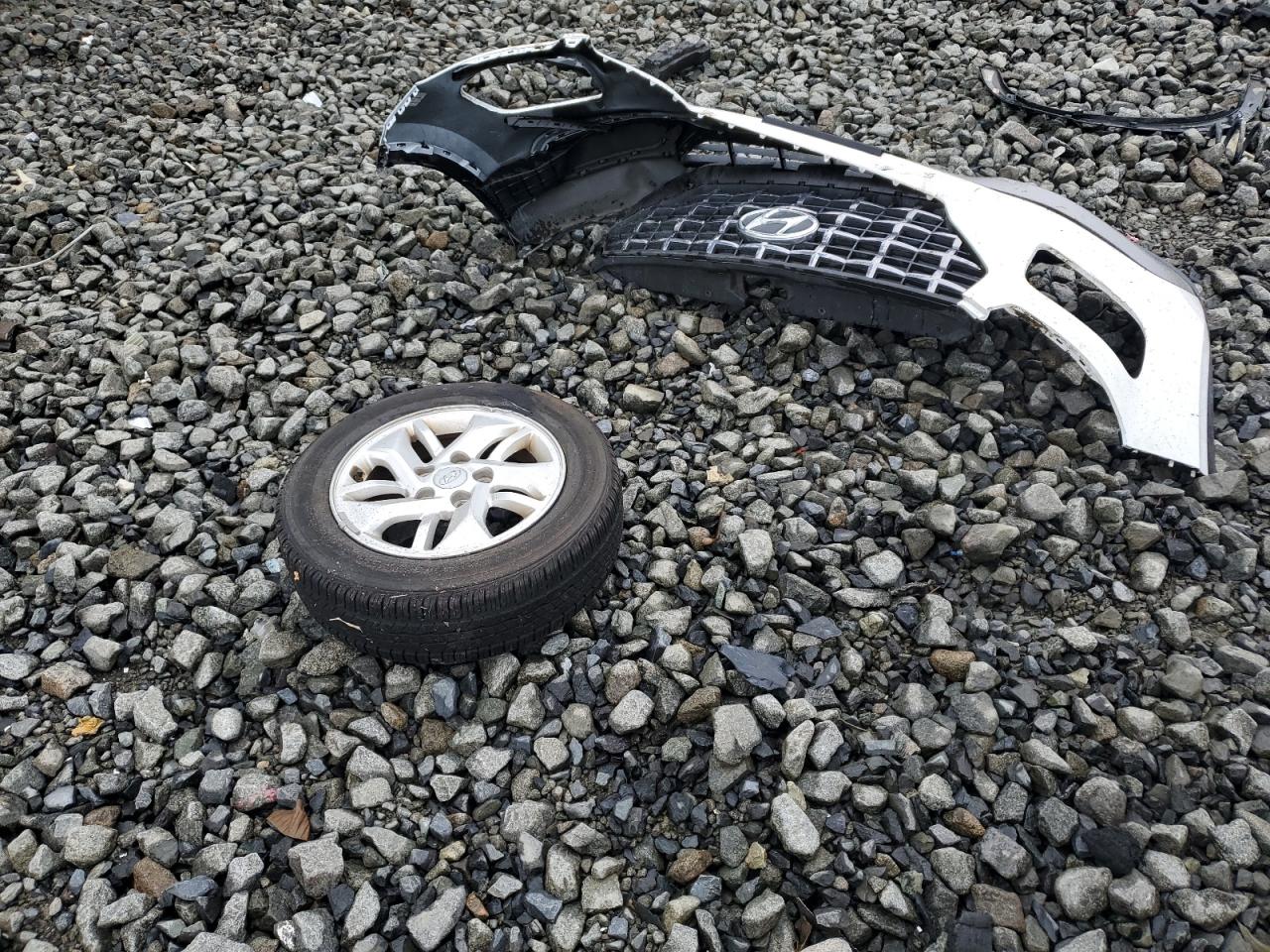 2020 Hyundai Venue Sel VIN: KMHRC8A33LU040202 Lot: 63265265