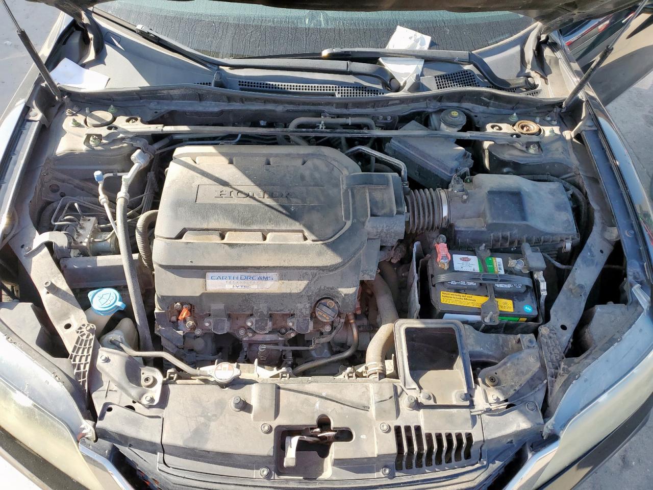 2013 Honda Accord Exl VIN: 1HGCT2B88DA008433 Lot: 64467575