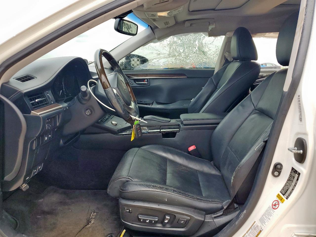 2014 Lexus Es 350 VIN: JTHBK1GG0E2115350 Lot: 63700415