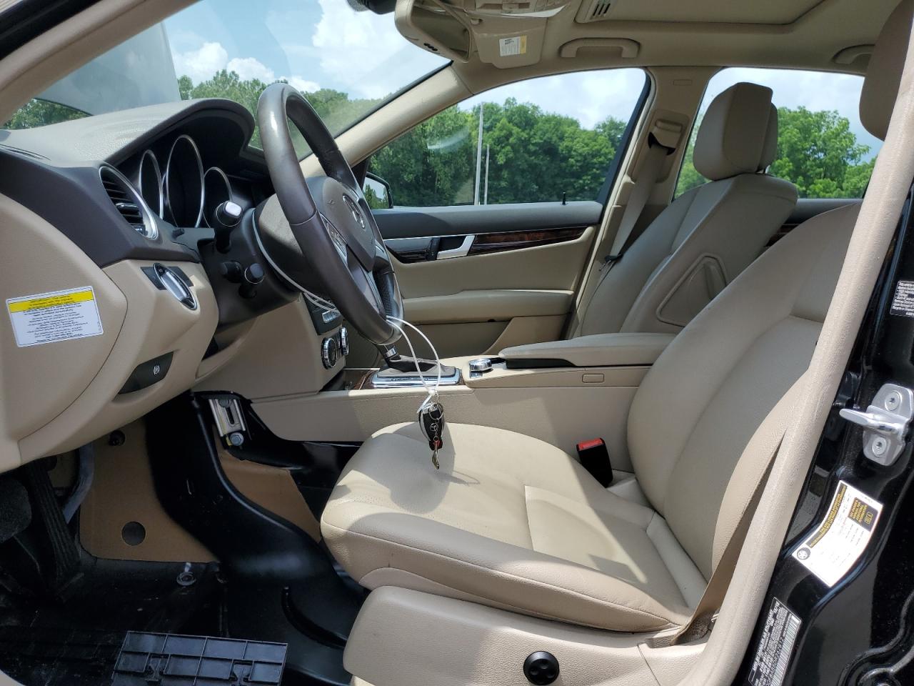 2013 Mercedes-Benz C 300 4Matic VIN: WDDGF8AB5DR262812 Lot: 64549735