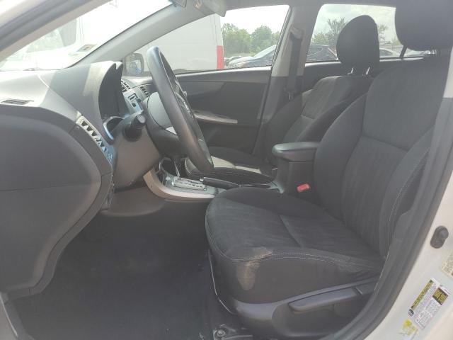  TOYOTA COROLLA 2013 Biały