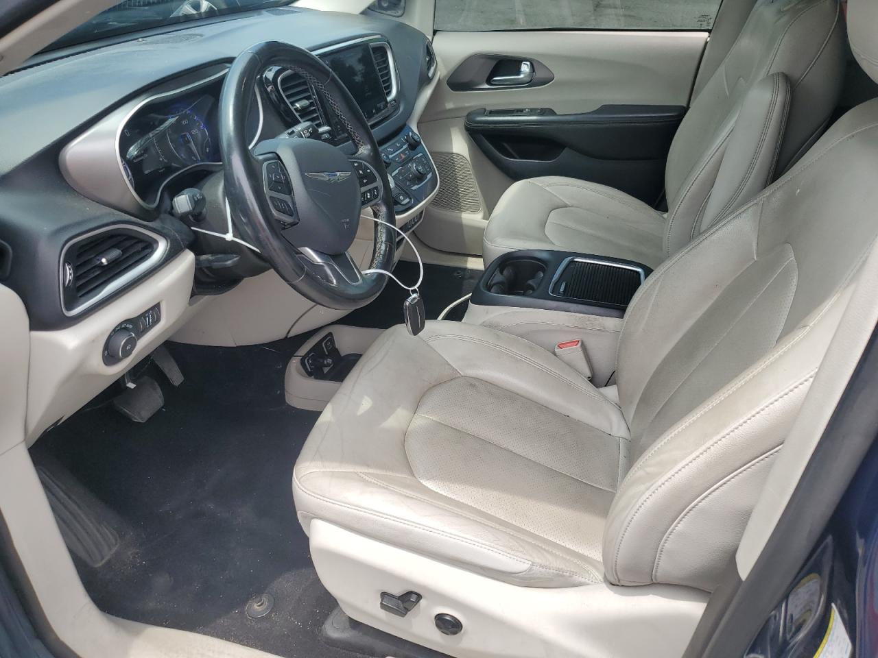 2021 Chrysler Pacifica Touring L VIN: 2C4RC1BG2MR597839 Lot: 64457285