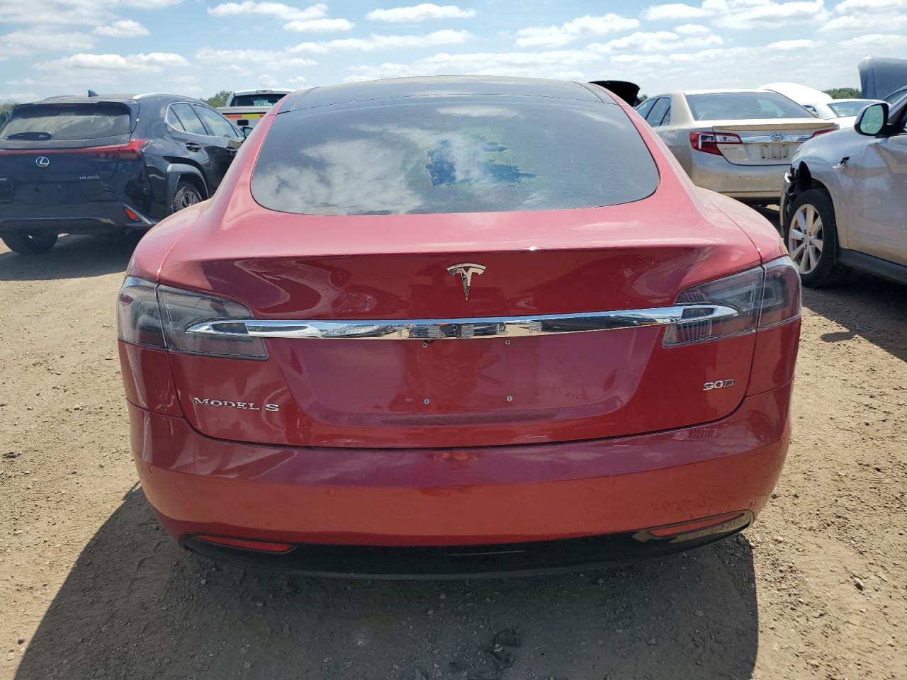 2016 Tesla Model S VIN: 5YJSA1E25GF158500 Lot: 65428955