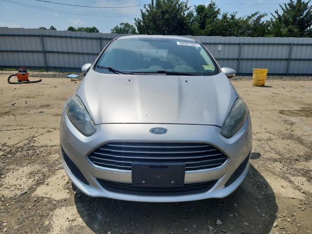  FORD FIESTA 2015 Silver