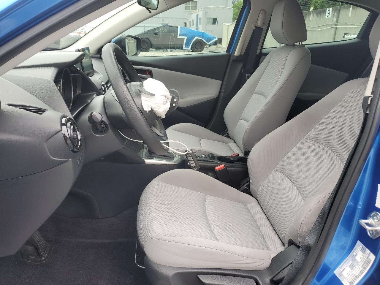 2019 Toyota Yaris L VIN: 3MYDLBYV6KY520606 Lot: 63414525