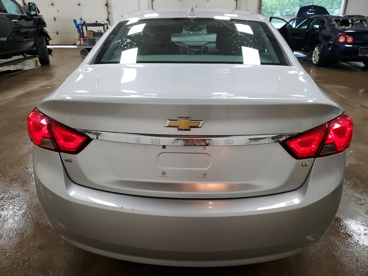 2018 Chevrolet Impala Lt VIN: 1G1105S39JU108029 Lot: 64384065