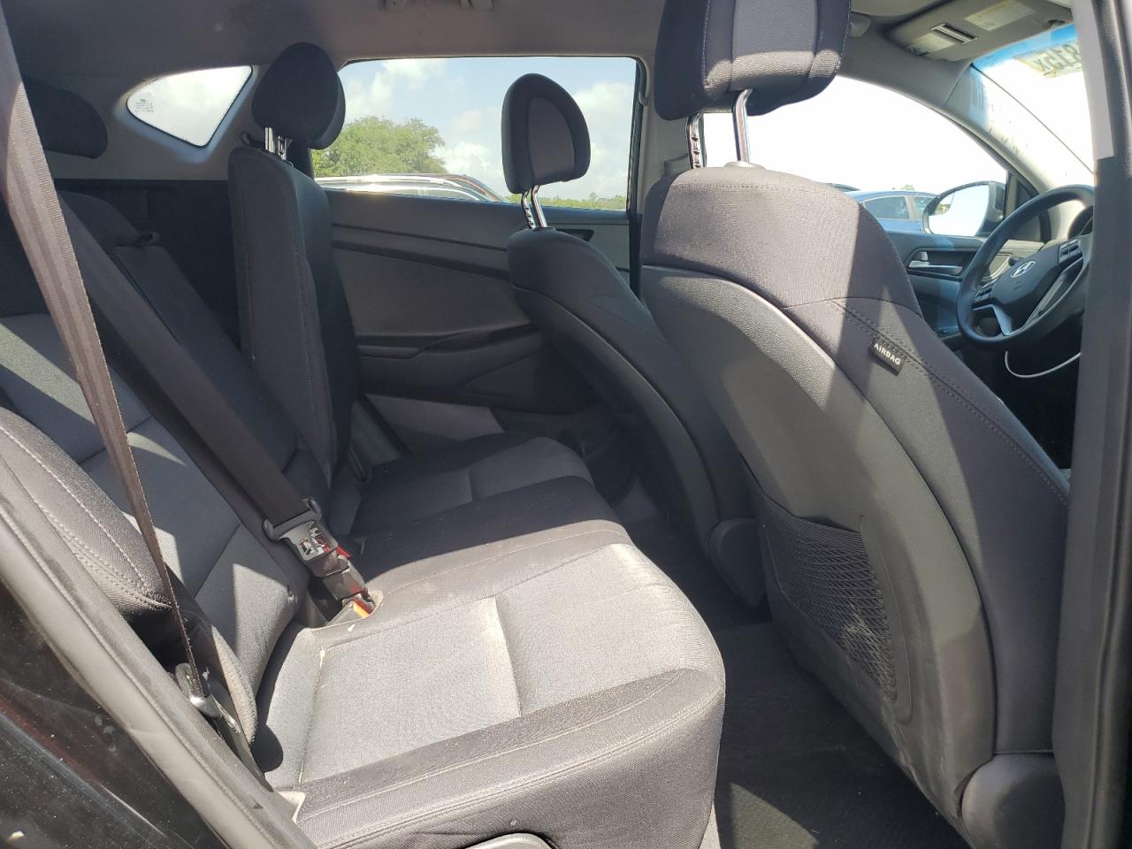 km8j2ca44ju804020 KM8J2CA44JU804020 2018 Hyundai Tucson Se