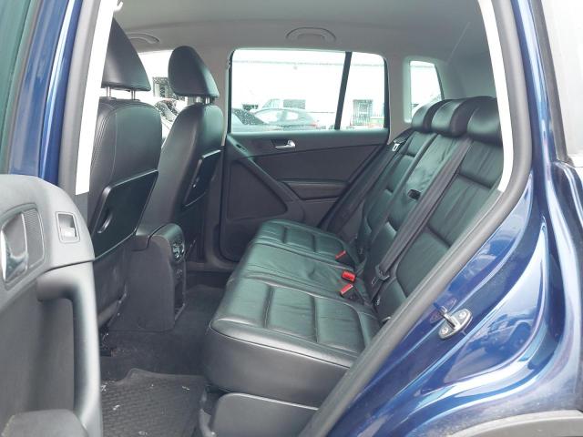 2010 VOLKSWAGEN TIGUAN SE