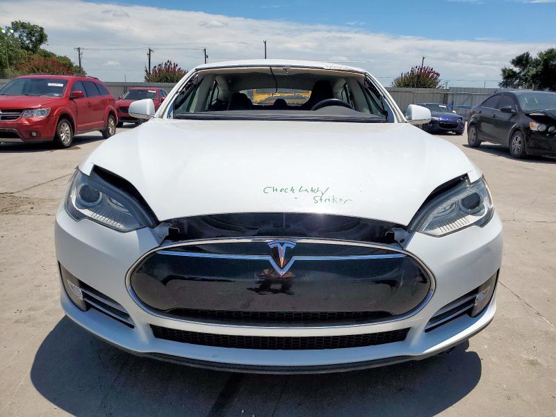 Hatchbacks TESLA MODEL S 2013 Biały