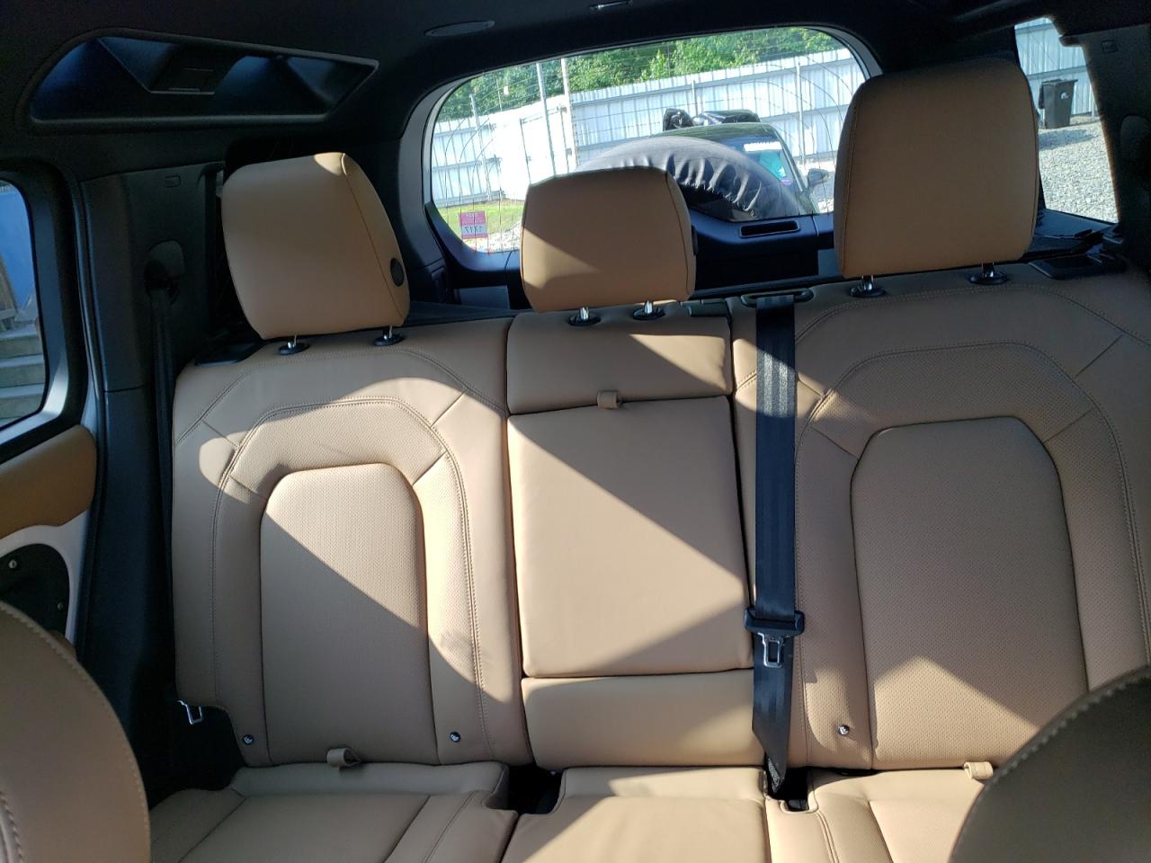 2025 Land Rover Defender 110 X-Dynamic Se VIN: SALE27EU7S2401968 Lot: 64559105