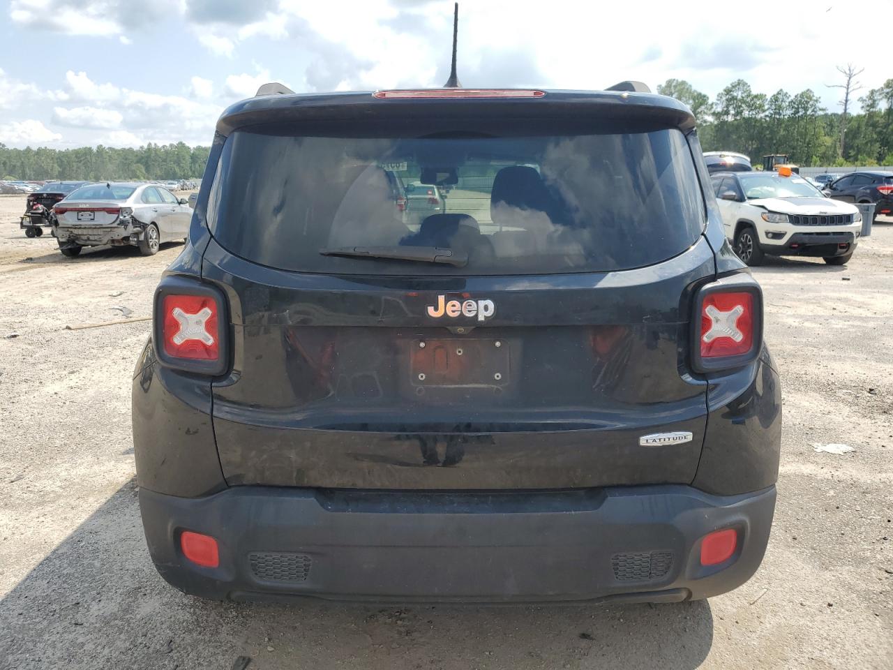 2016 Jeep Renegade Latitude VIN: ZACCJABT0GPD44567 Lot: 65759935
