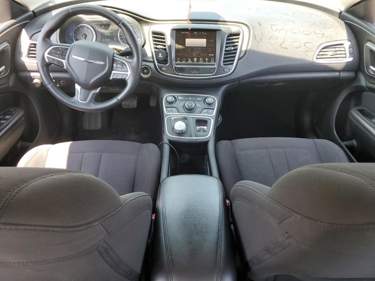 2015 Chrysler 200 Limited VIN: 1C3CCCABXFN662237 Lot: 66720225