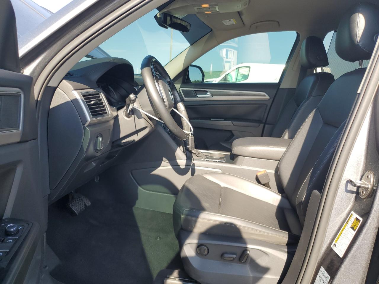 2019 Volkswagen Atlas Se VIN: 1V2WP2CA4KC588376 Lot: 64670915