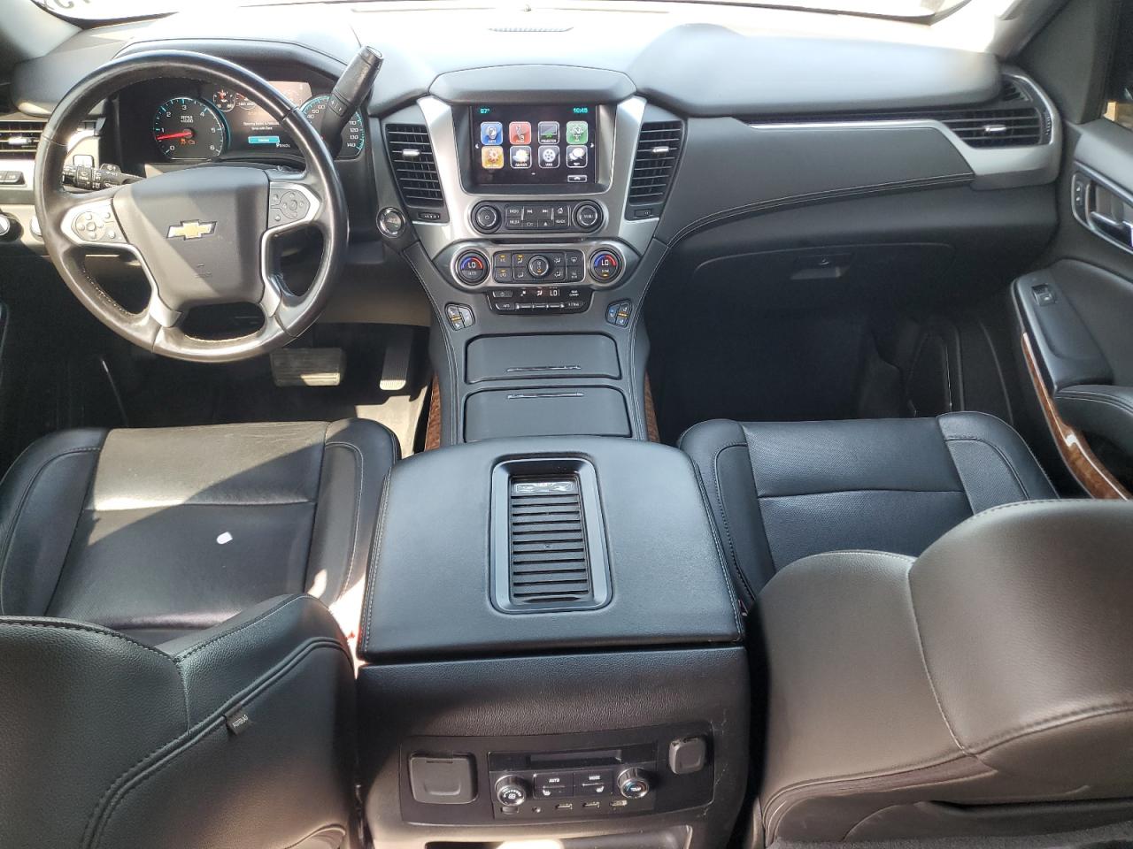 1gnskjkc5jr298422 1GNSKJKC5JR298422 2018 Chevrolet Suburban K1500 Premier