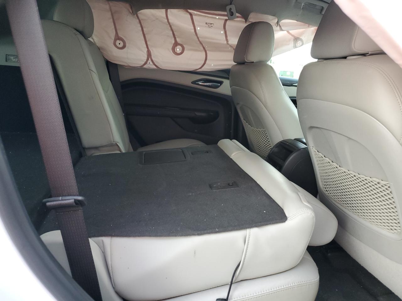 2015 Cadillac Srx VIN: 3GYFNAE3XFS640748 Lot: 65331675