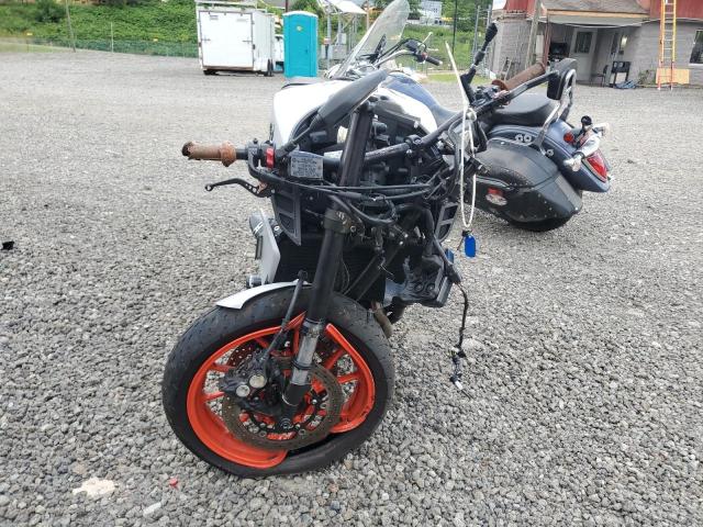 2019 YAMAHA MT09   