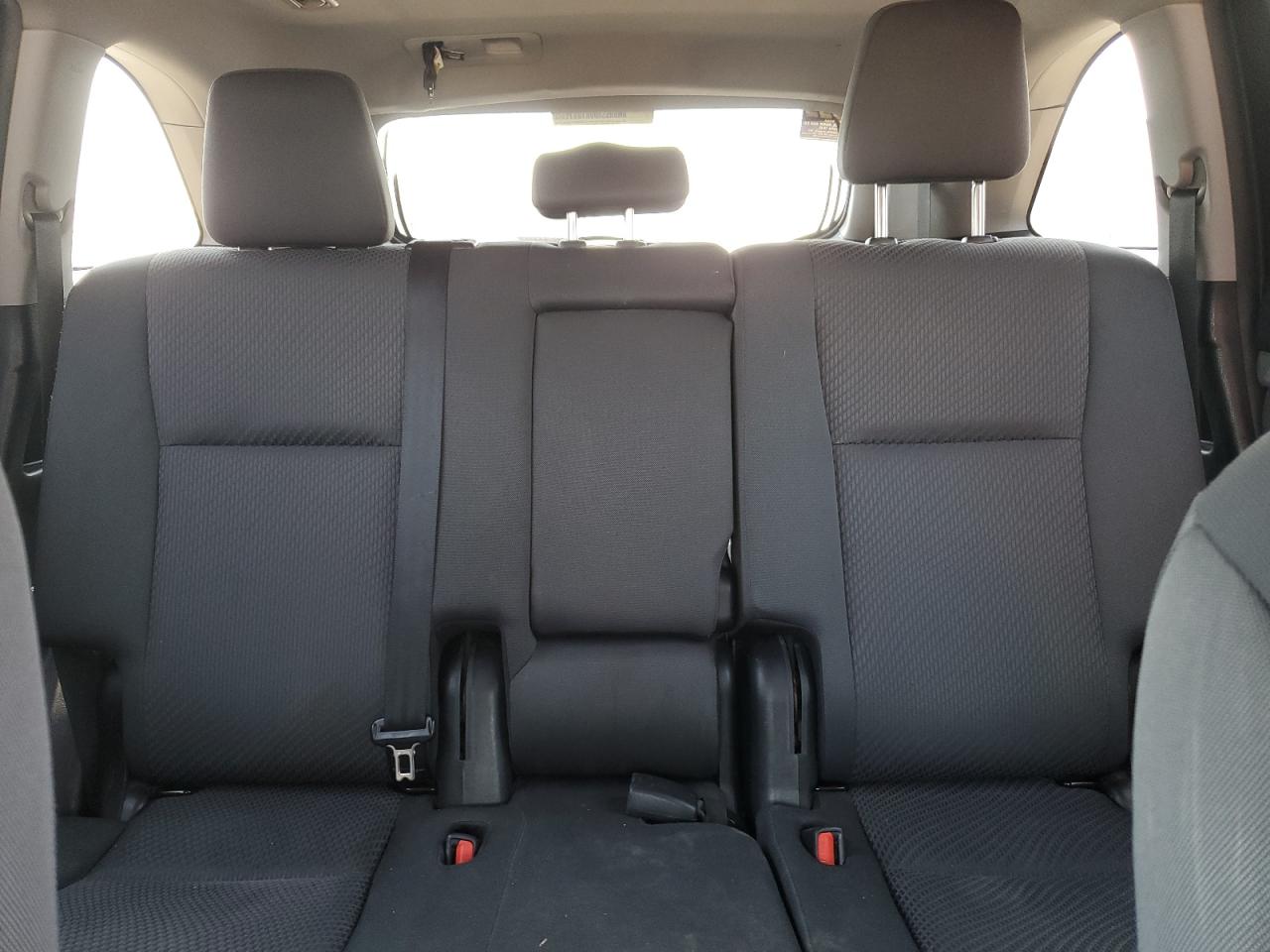 2019 Toyota Highlander Le VIN: 5TDZZRFH2KS296654 Lot: 64292615
