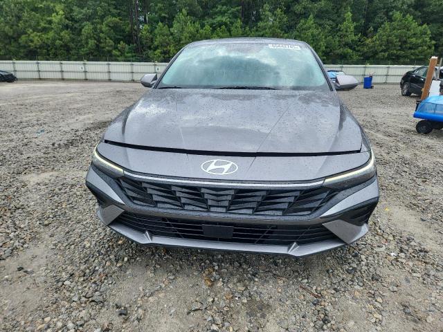  HYUNDAI ELANTRA 2024 Серебристый
