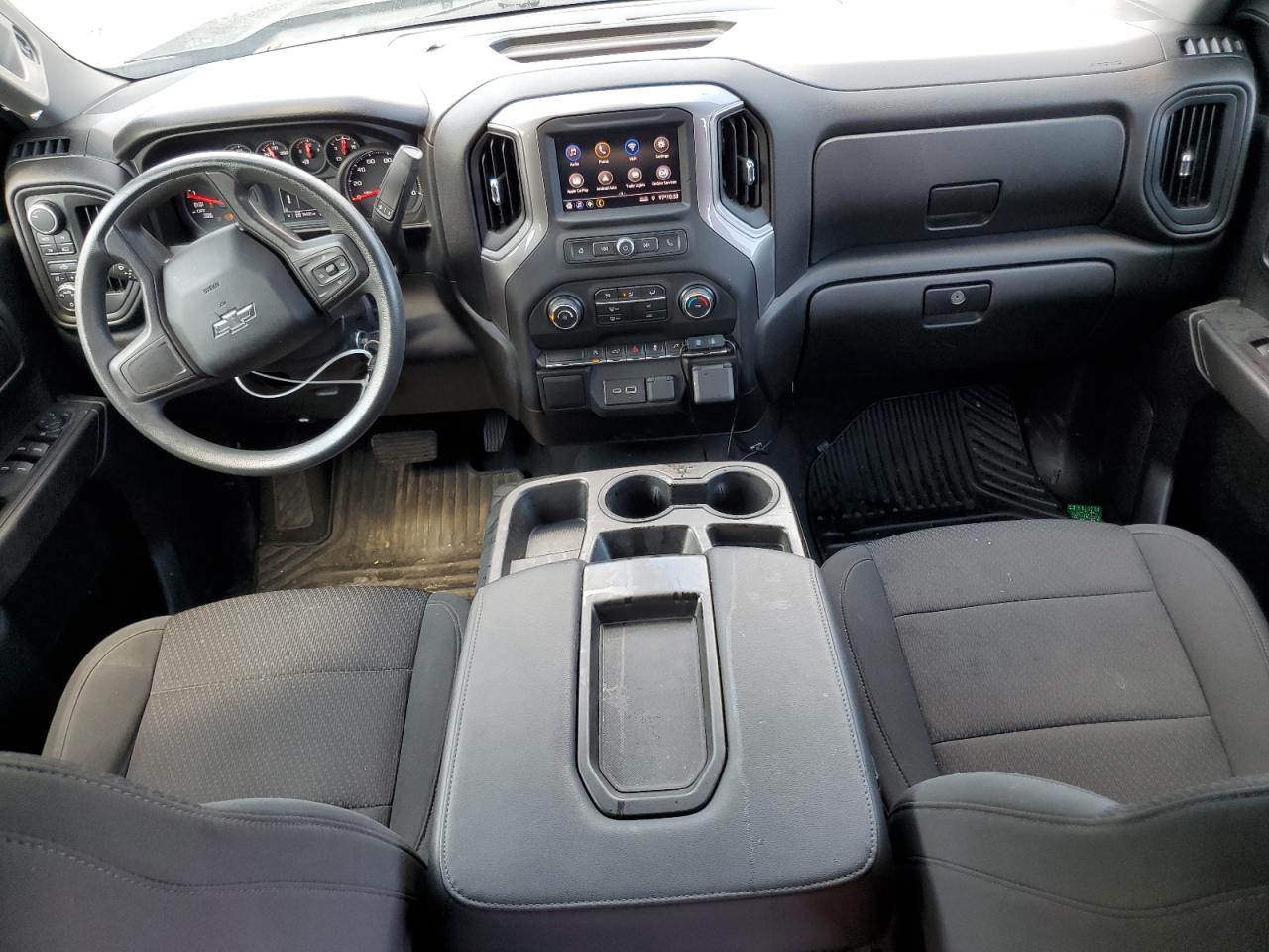 2021 Chevrolet Silverado K1500 Custom VIN: 1GCPYBEKXMZ202679 Lot: 62952825