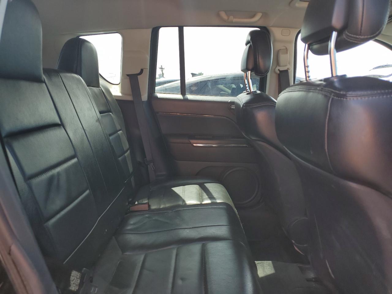 2011 Jeep Compass Limited VIN: 1J4NF5FB3BD164195 Lot: 65550165