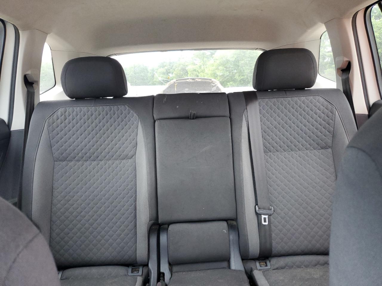 2018 Volkswagen Tiguan S VIN: 3VV0B7AX2JM063986 Lot: 64008315
