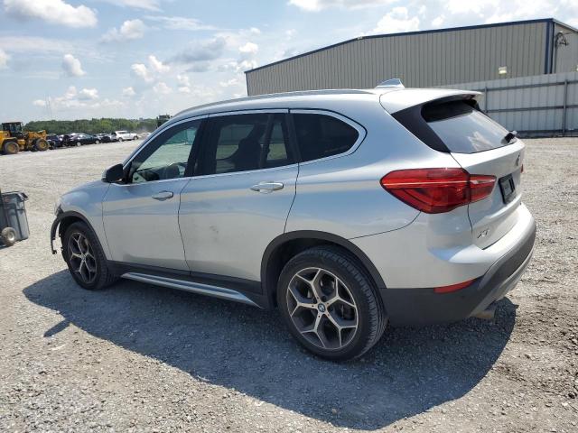  BMW X1 2019 Серебристый