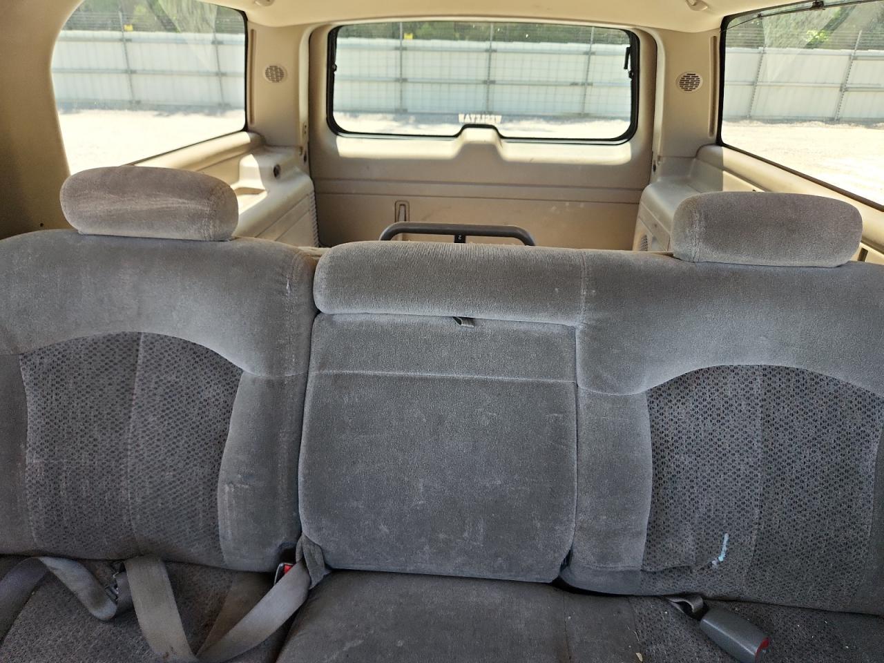 2002 GMC Yukon Xl C1500 VIN: 3GKEC16Z72G336854 Lot: 64139085