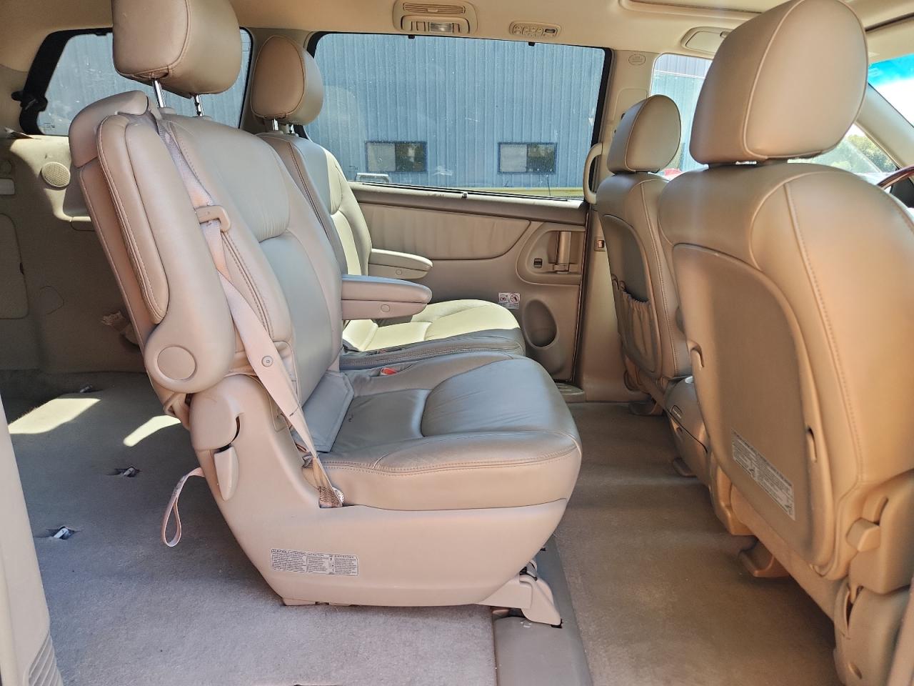2004 Toyota Sienna Xle VIN: 5TDBA22C84S022517 Lot: 63709835