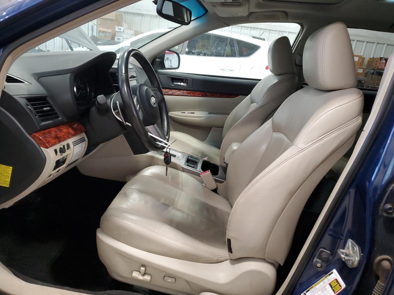 2011 Subaru Outback 2.5I Limited VIN: 4S4BRCKC0B3355691 Lot: 64800285