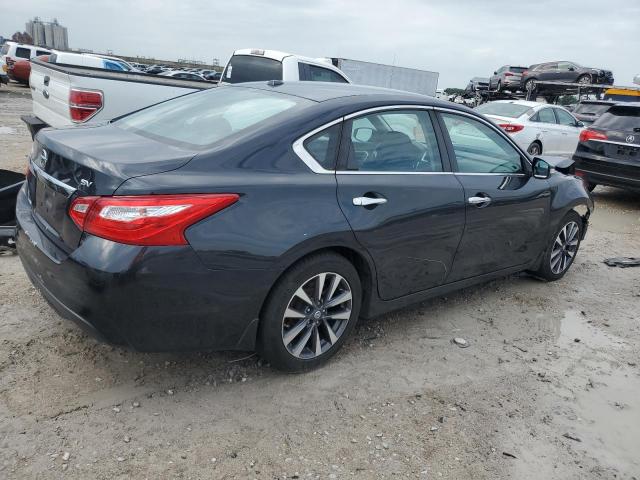  NISSAN ALTIMA 2017 Granatowy