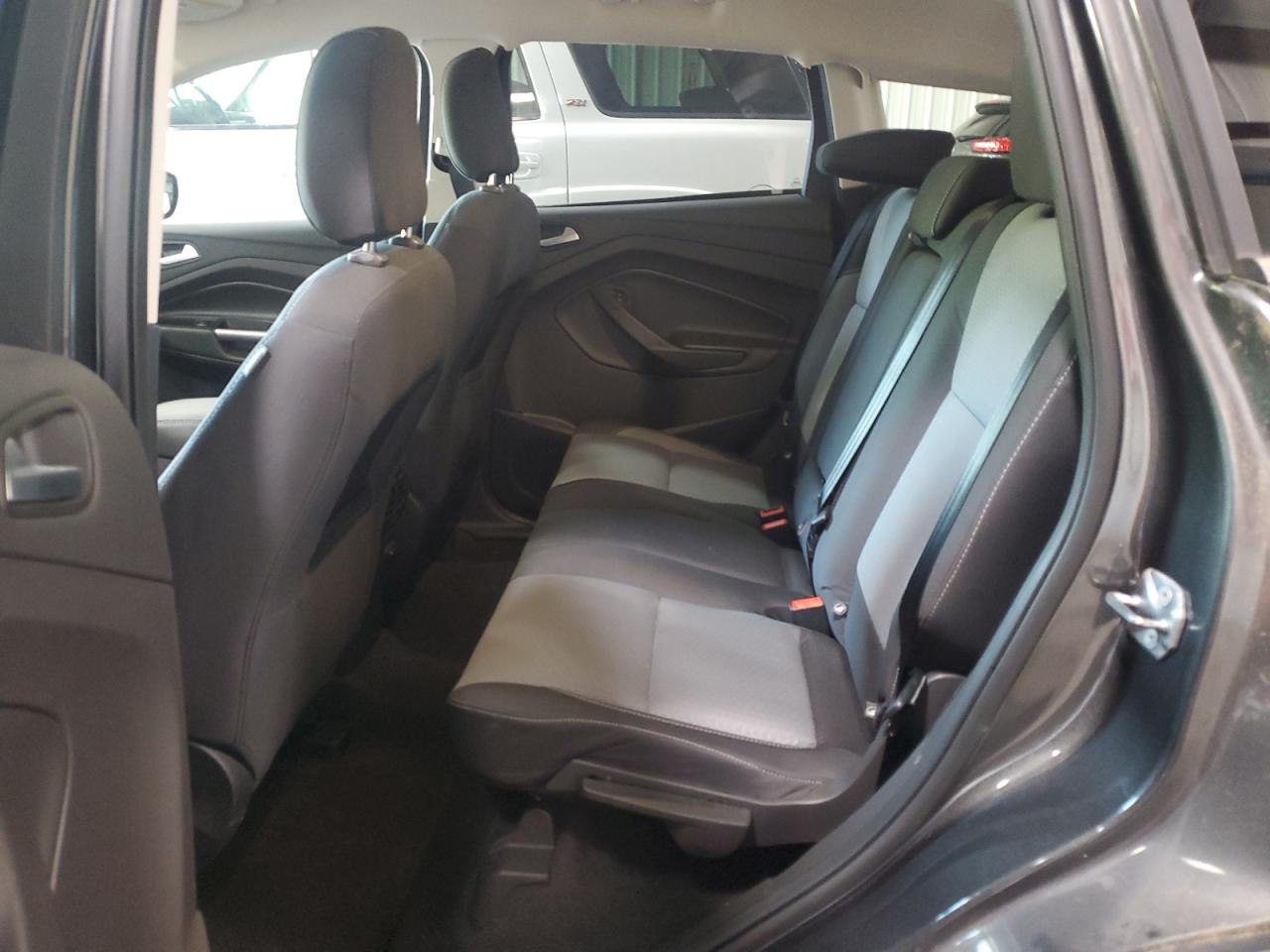 2018 Ford Escape Se VIN: 1FMCU9GD6JUB99057 Lot: 65026375