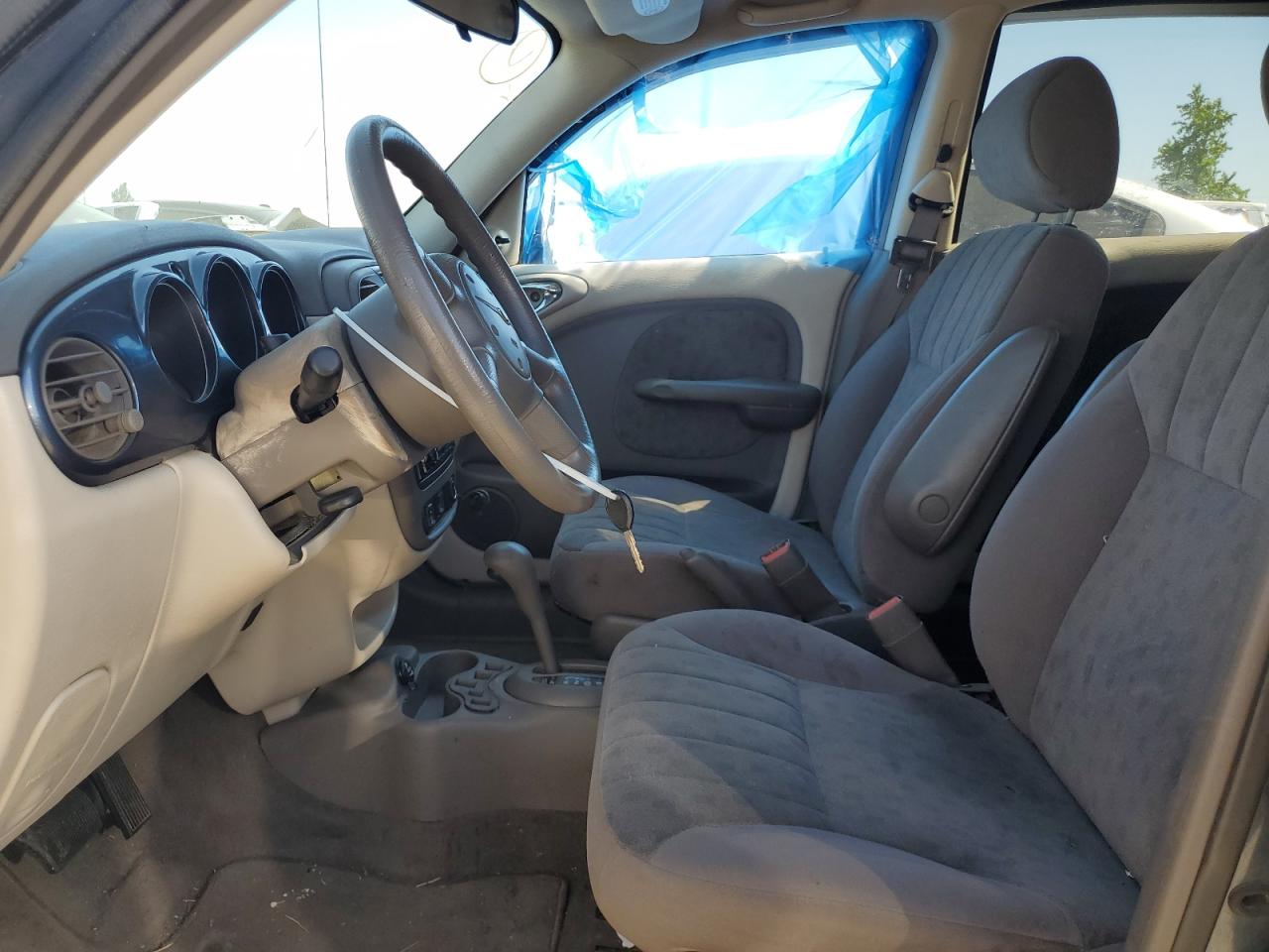 2002 Chrysler Pt Cruiser Classic VIN: 3C8FY48B72T359849 Lot: 61940215