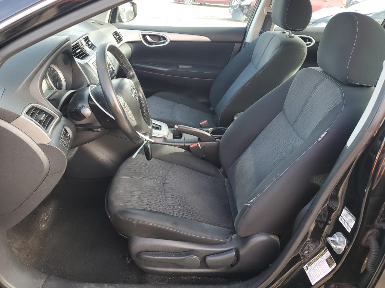 2015 Nissan Sentra S VIN: 3N1AB7APXFL688204 Lot: 65353435