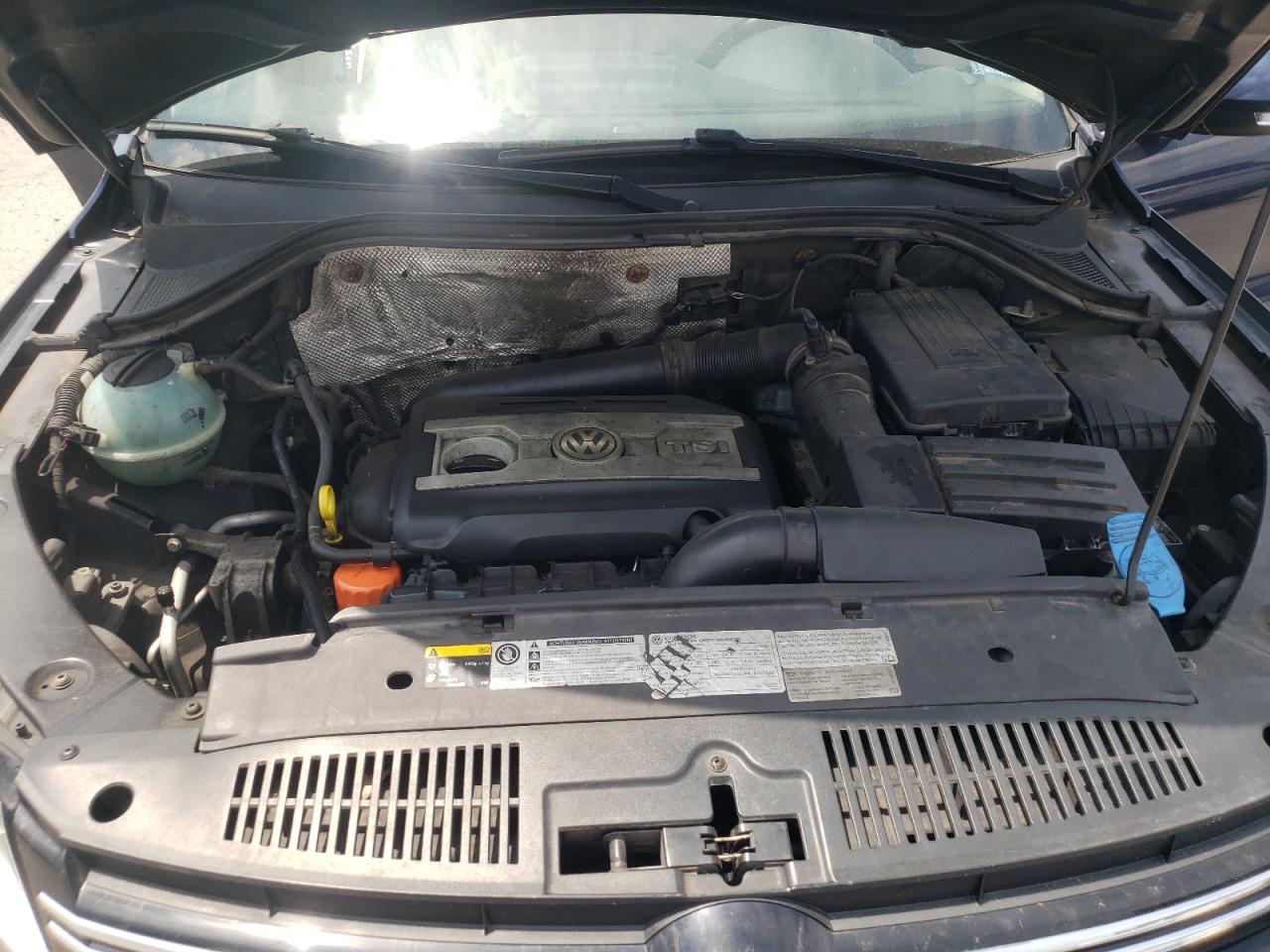 2015 Volkswagen Tiguan S VIN: WVGBV7AX1FW560674 Lot: 66693585