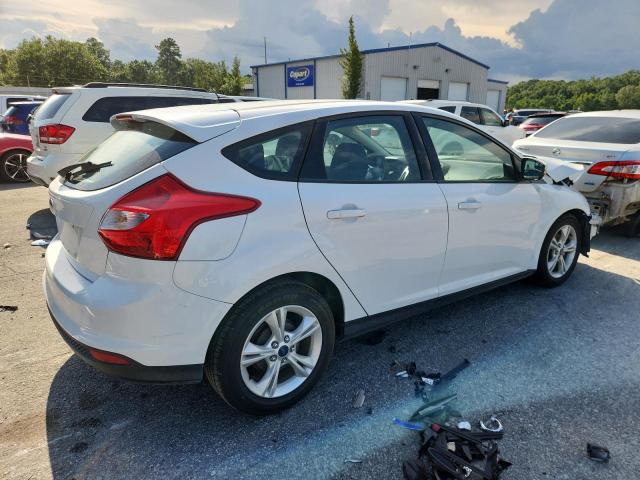  FORD FOCUS 2014 White