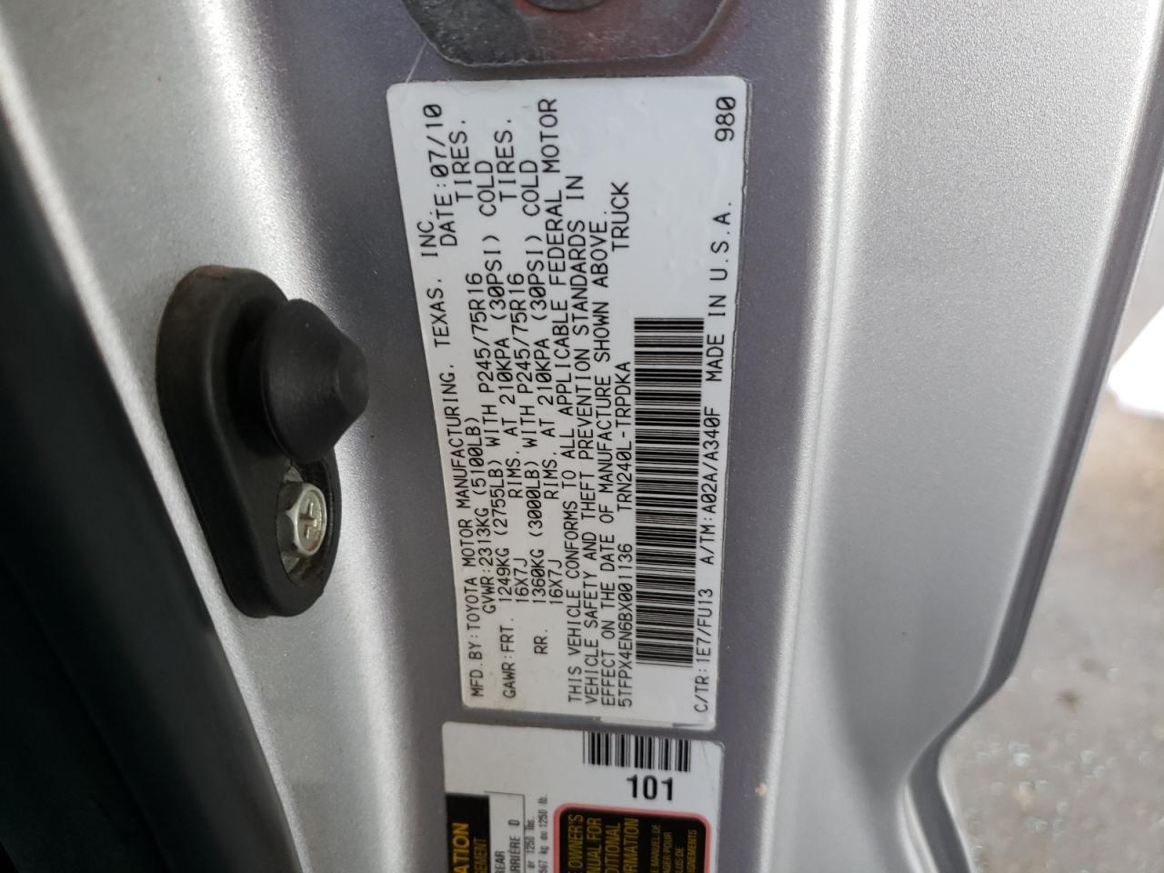 2011 Toyota Tacoma VIN: 5TFPX4EN6BX001136 Lot: 64013255