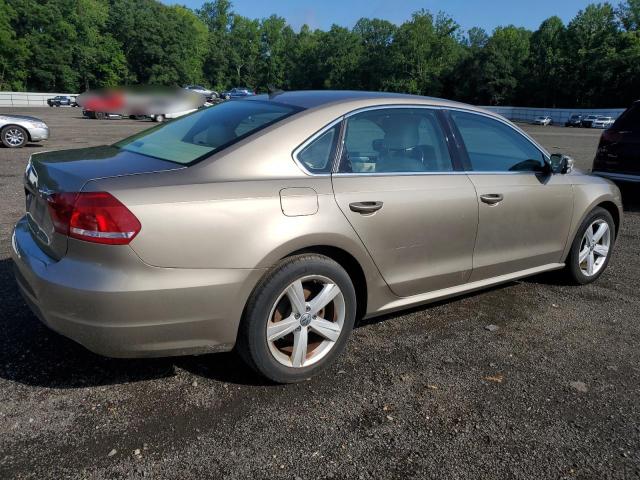  VOLKSWAGEN PASSAT 2015 Złoty