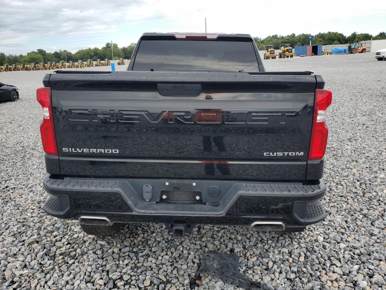 2021 Chevrolet Silverado K1500 Custom VIN: 1GCUYBEF6MZ349748 Lot: 66306875