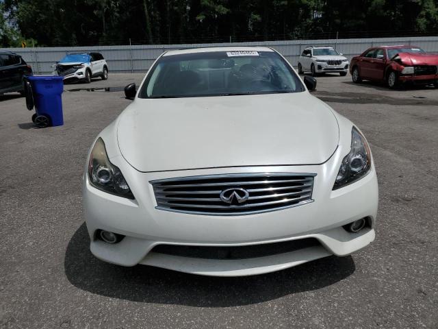 Coupet INFINITI Q60 2015 White