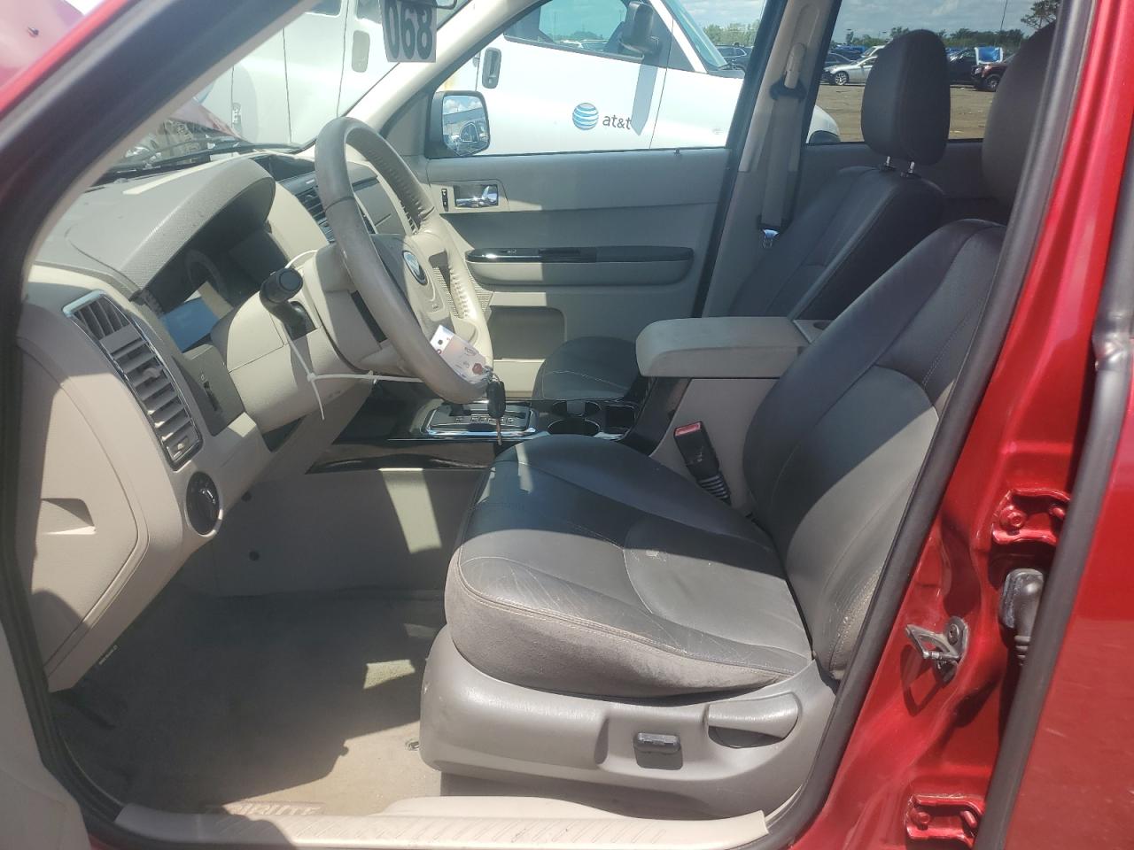 2008 Mazda Tribute S VIN: 4F2CZ06188KM25677 Lot: 62323065