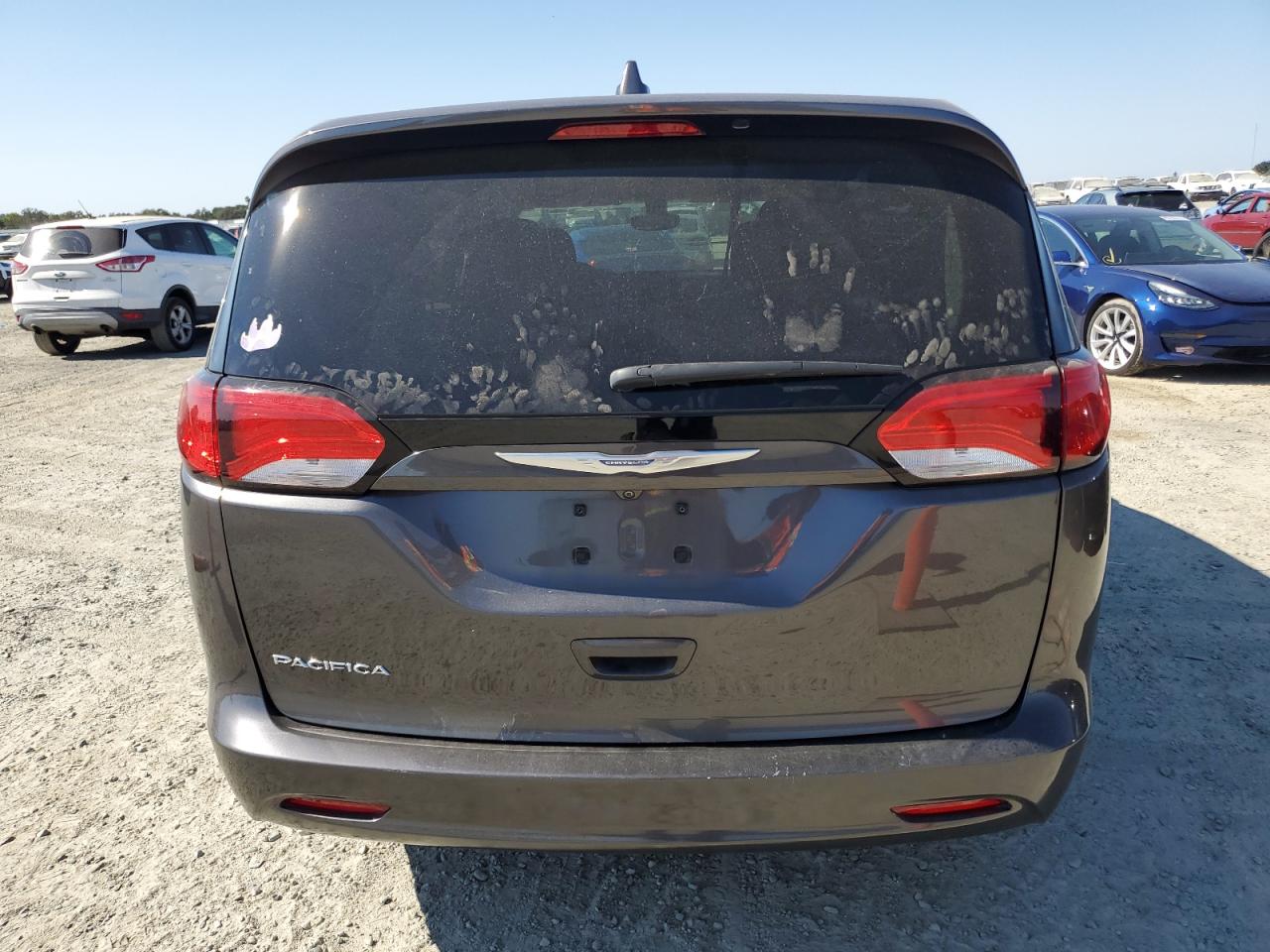 2017 Chrysler Pacifica Lx VIN: 2C4RC1CG5HR723552 Lot: 65454855