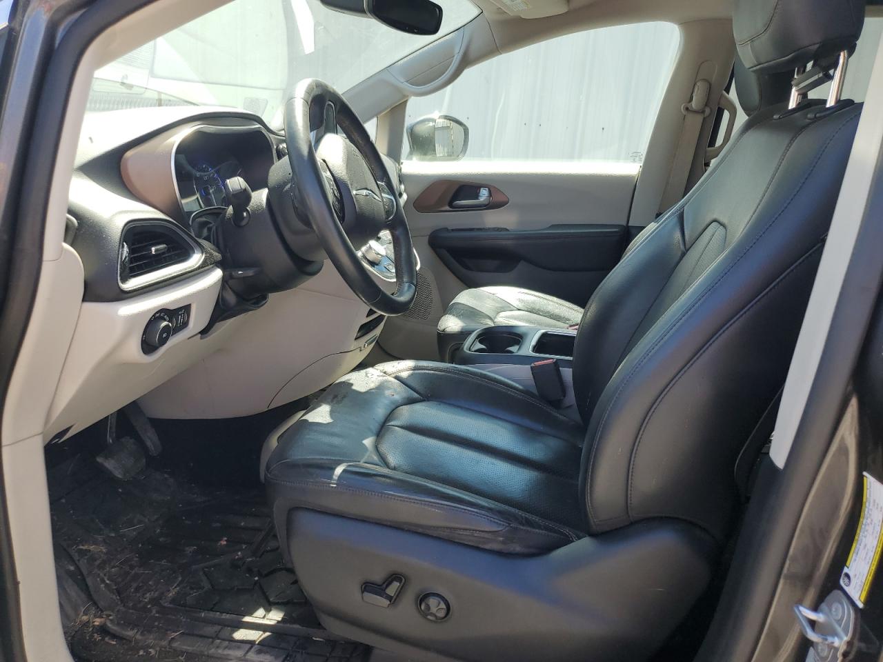 2017 Chrysler Pacifica Touring L Plus VIN: 2C4RC1EG3HR538266 Lot: 65400545