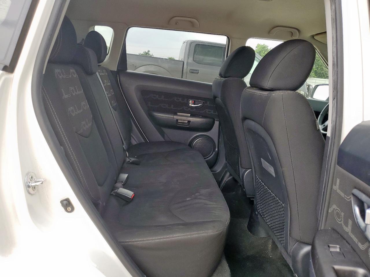 2012 Kia Soul + VIN: KNDJT2A67C7469527 Lot: 63568995
