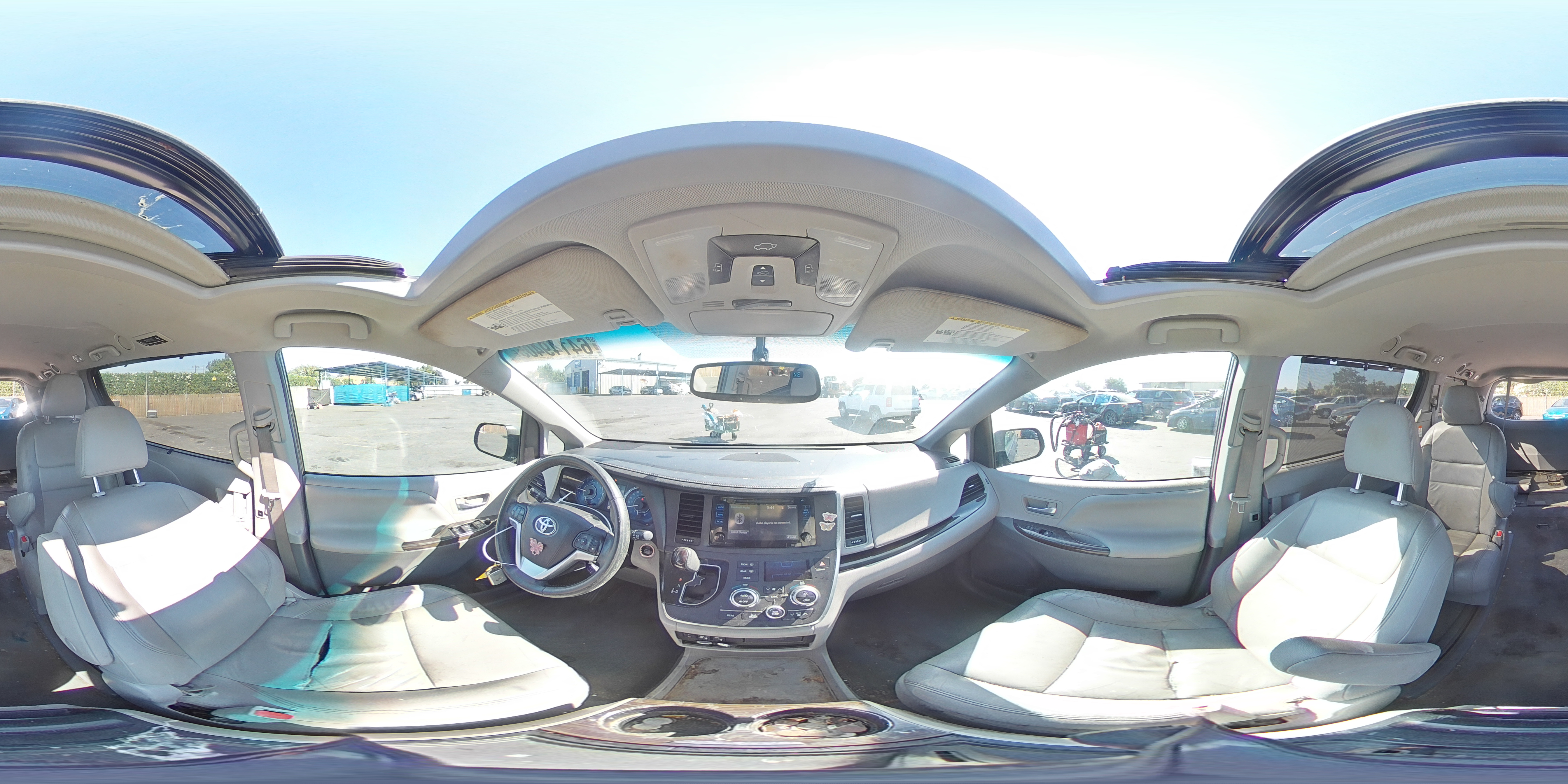 2015 Toyota Sienna Xle VIN: 5TDDK3DC4FS128166 Lot: 64149405