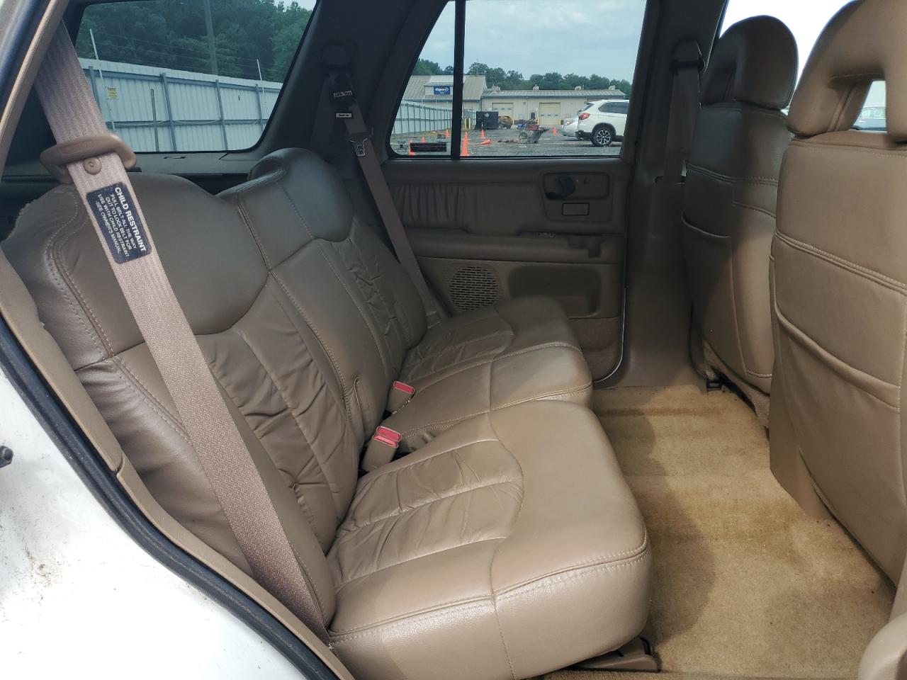 1996 GMC Jimmy VIN: 1GKDT13W1T2559861 Lot: 63273465