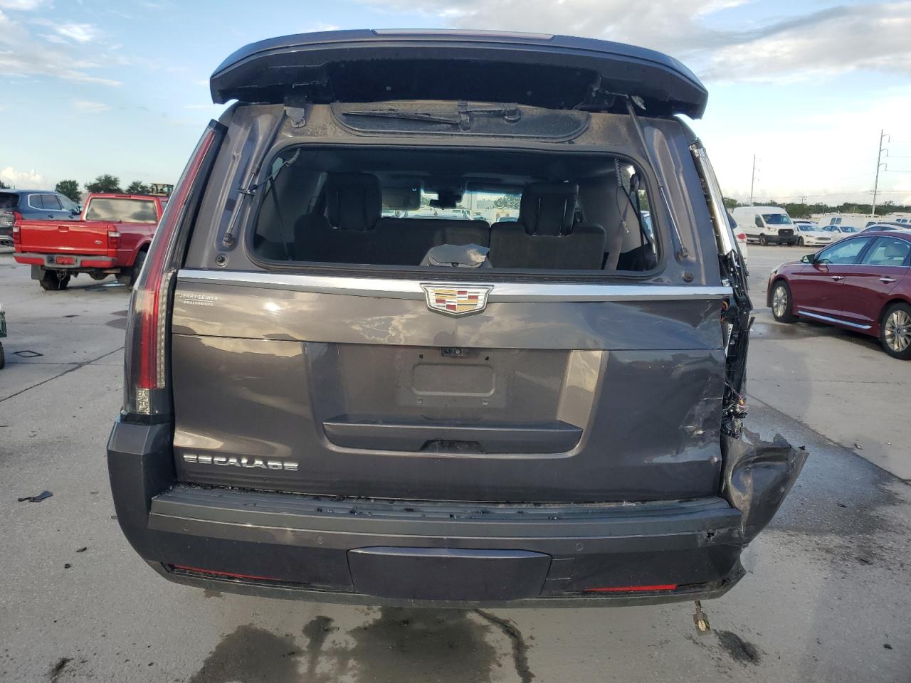 2017 Cadillac Escalade Esv Luxury VIN: 1GYS4HKJ1HR317983 Lot: 66215615