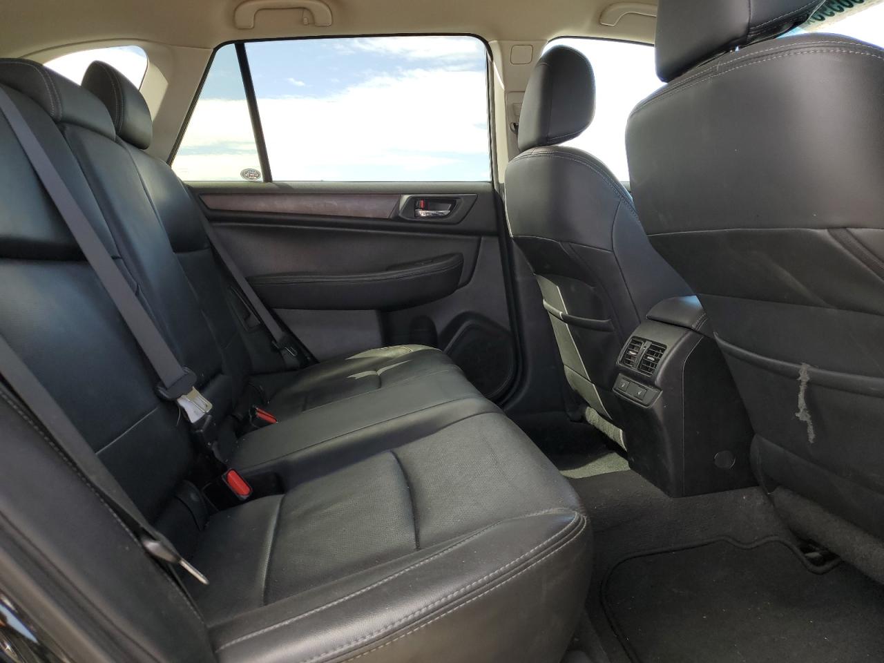 2015 Subaru Outback 2.5I Limited VIN: 4S4BSAJC4F3361980 Lot: 64206595