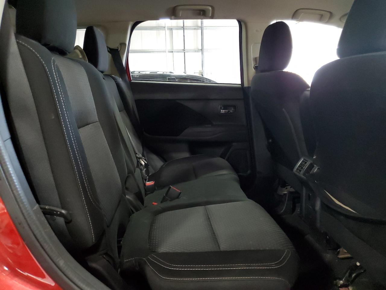 2019 Mitsubishi Outlander Es VIN: JA4AD2A3XKZ017541 Lot: 65962945