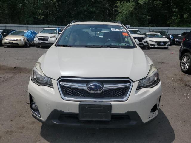  SUBARU CROSSTREK 2017 Белы